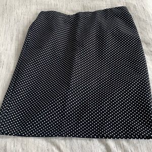 Philosophy adorable black and white Polk dot skirt